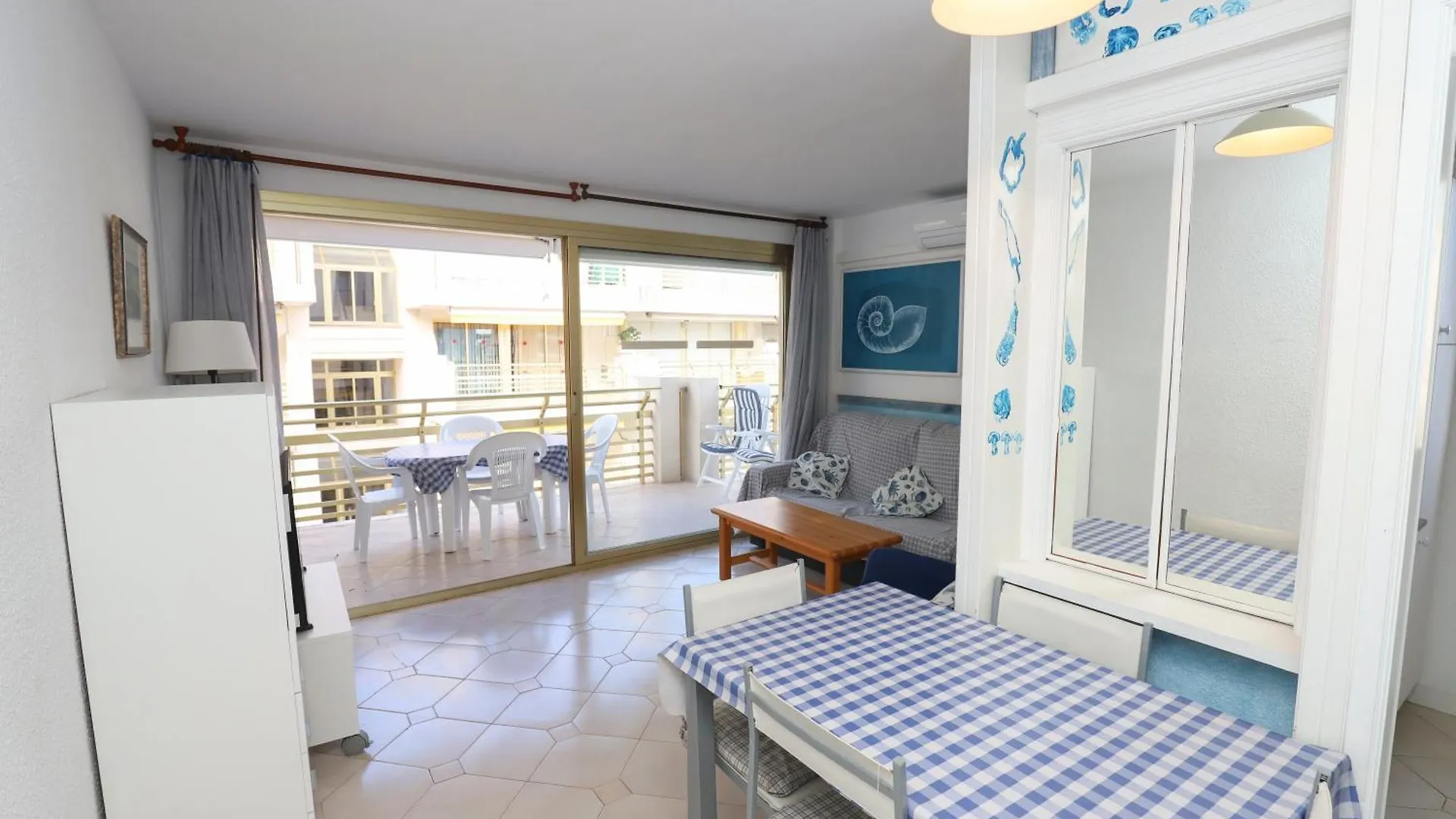 Diferentflats Novelty Apartment Salou