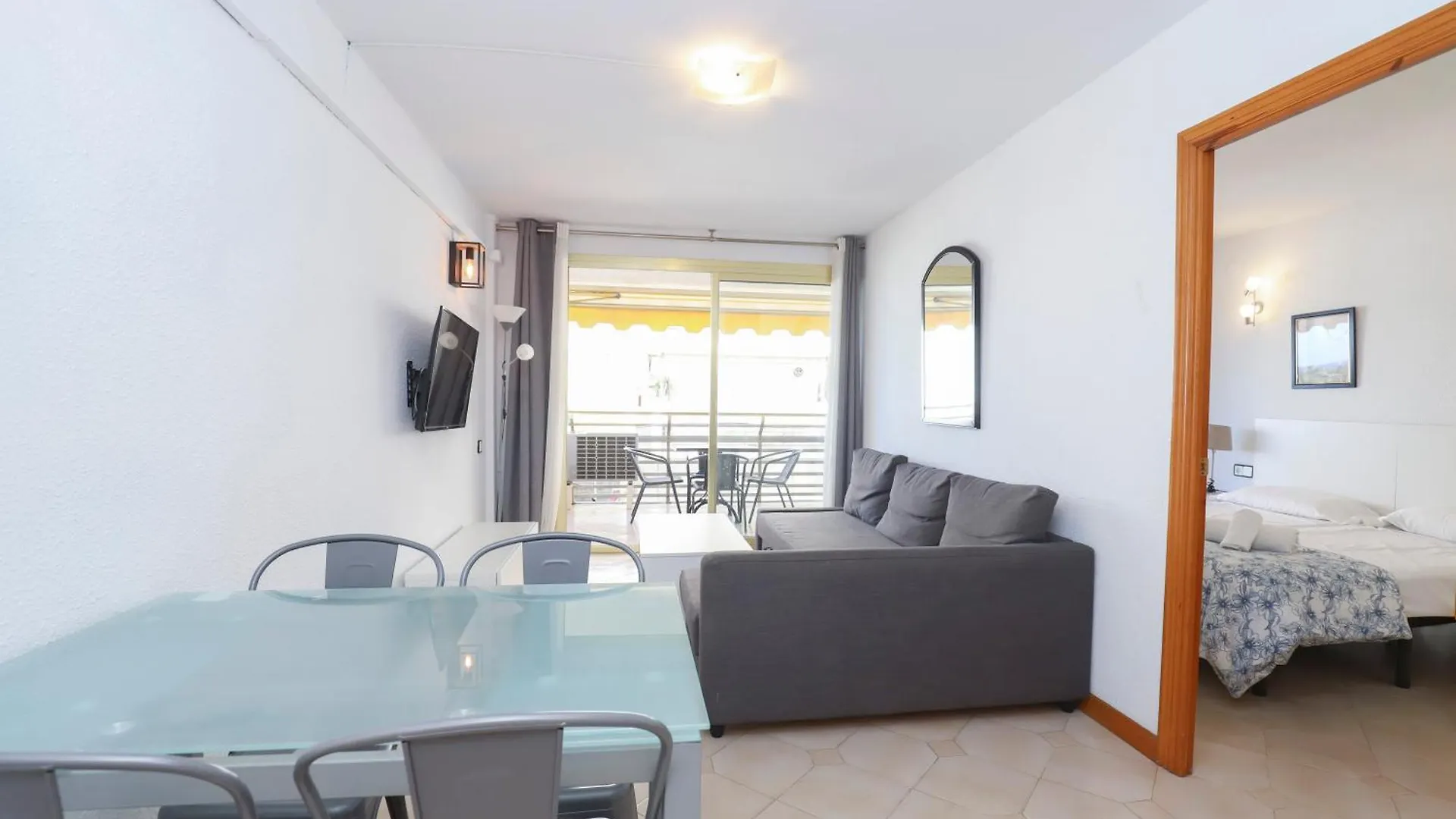 Diferentflats Novelty Apartment Salou 0*,  Spain